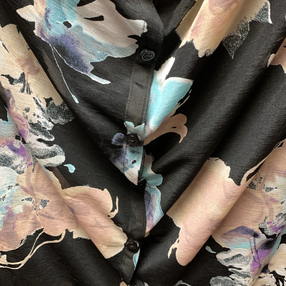 Simply Vera Wang Top - Picture 7 of 10